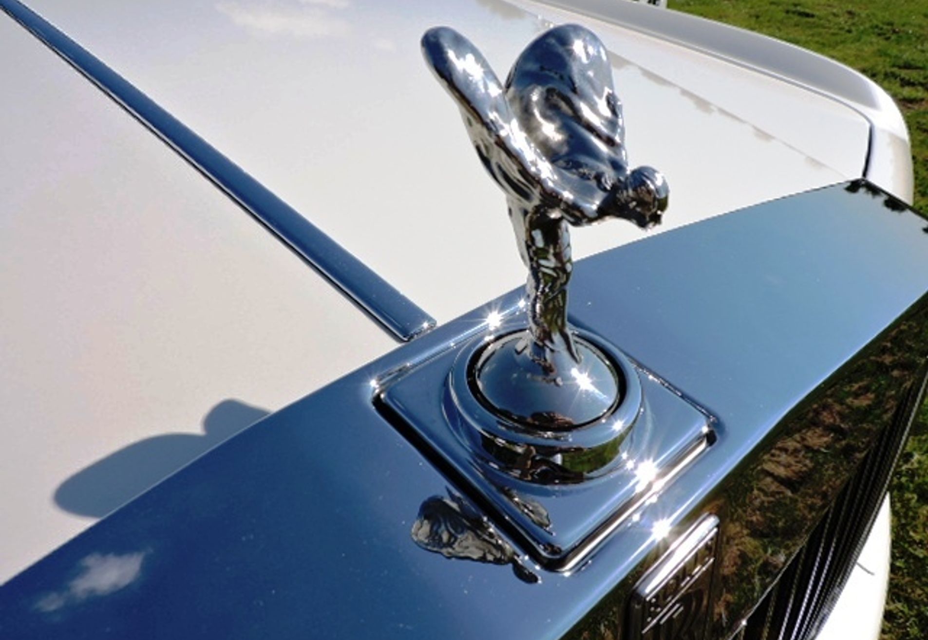 ROLLS ROYCE PHANTOM SEDAN